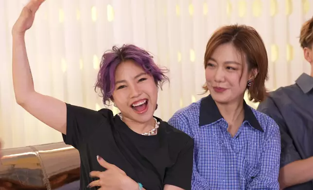 陳慧嫻生日特輯嘉賓是龍婷及陳俞霏。