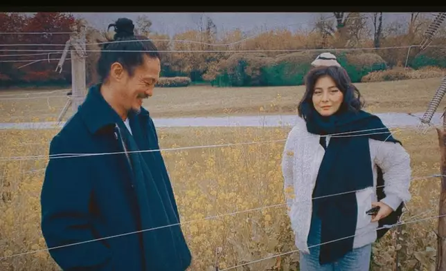 陳子聰近年身體屢次出現狀況，何超儀一直陪伴在身邊照顧。