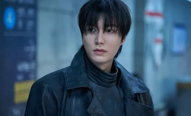 李敏鎬相隔十年再接拍電影。 網上圖片