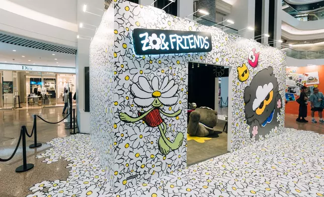 香港的ZO＆FRIENDS POP-UP將這個概念帶到時代廣場的2樓中庭