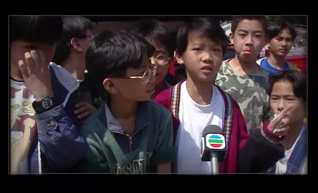 節目將首度曝光山火目擊者昔日受訪原片。