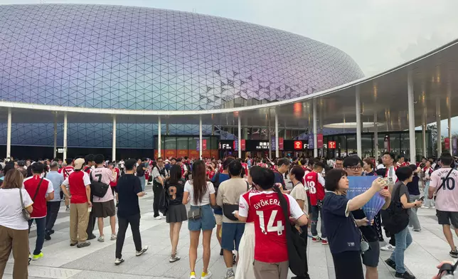 巴士的報記者攝