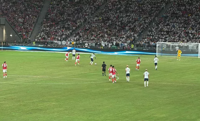 巴士的報記者攝