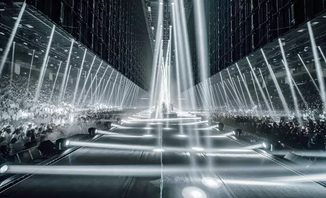 滿足自己的「中二病」，認真巴閉！