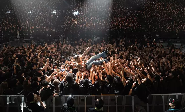 滿足自己的「中二病」，認真巴閉！