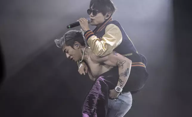 揹起家謙跑勻全場