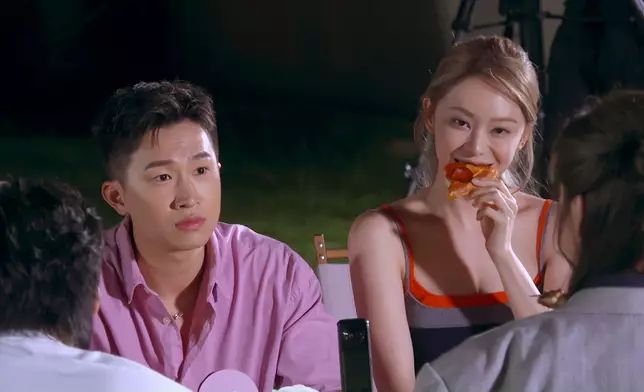 GM呆咗一陣之後。