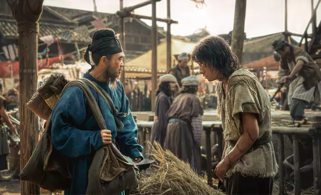 造型令人驚嘆完全認不出他！