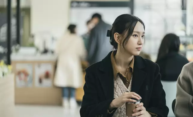 柳惠永飾演二家姐朴錫喜。Disney+提供圖片