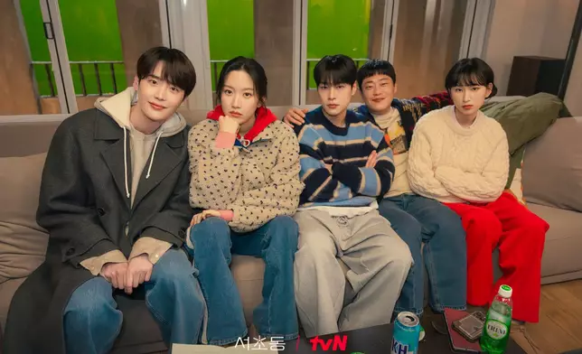 柳惠英最近在《瑞草洞》中飾演飯局五人組之一裴文婷。tvN Drama圖片