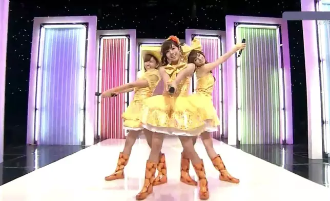 當年Lizzy與Nana、Raina組成的Orange Caramel獲大眾喜愛。 網上圖片