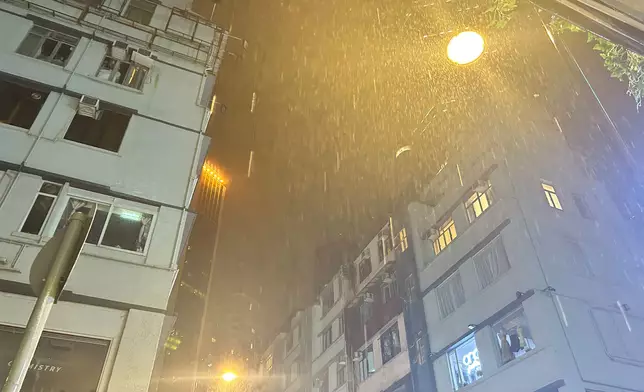 巴士的報記者攝