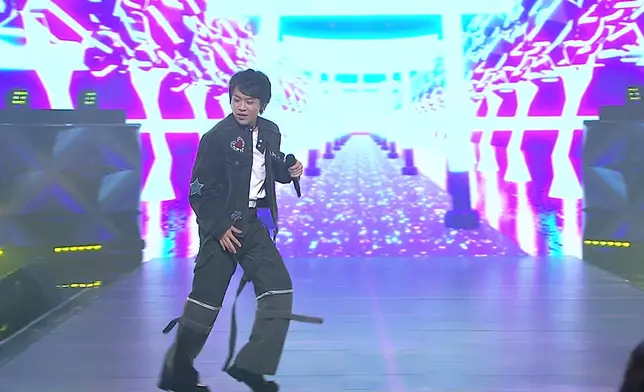 Haru仲跳moonwalk添！