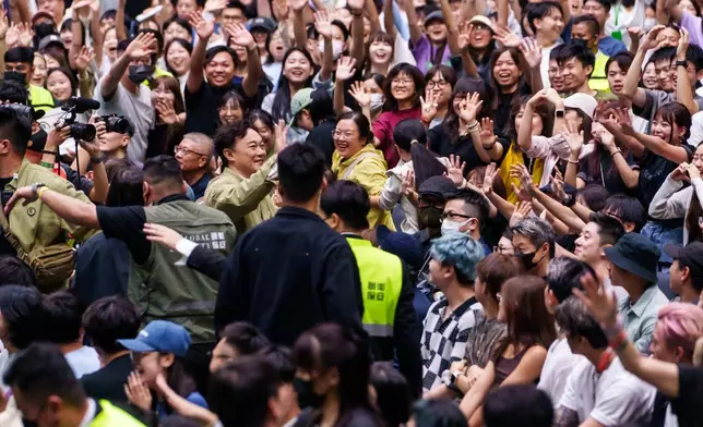 陳奕迅（Eason）今日（5日）現身澳門，出席《FEAR and DREAMS: NOW is the only reality》紀錄片首映及分享會。