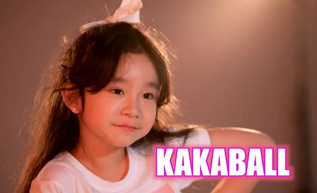 Lyman請來謝安琪和張繼聰的女兒張靖（Kakaball）作為嘉賓。