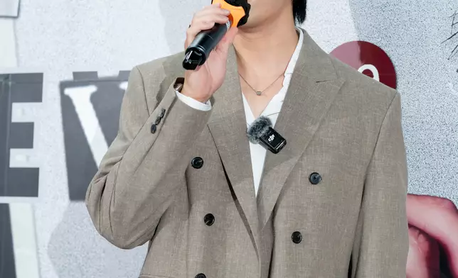 Phoebus早前宣布同環球約滿。