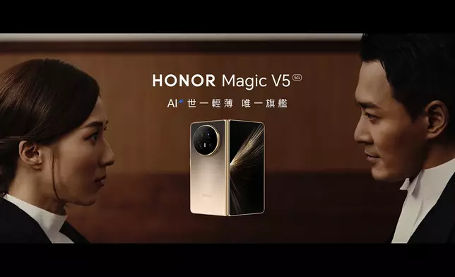 近日二人再次化身「程亮」和「常在心」合作為手機品牌拍攝廣告。