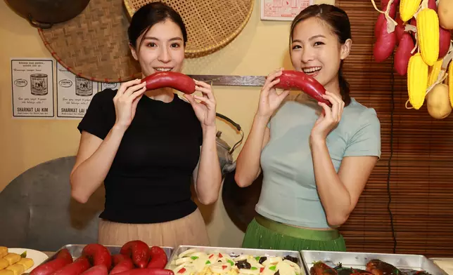 History Gallery：（右）6號朱文慧、7號施宇琪