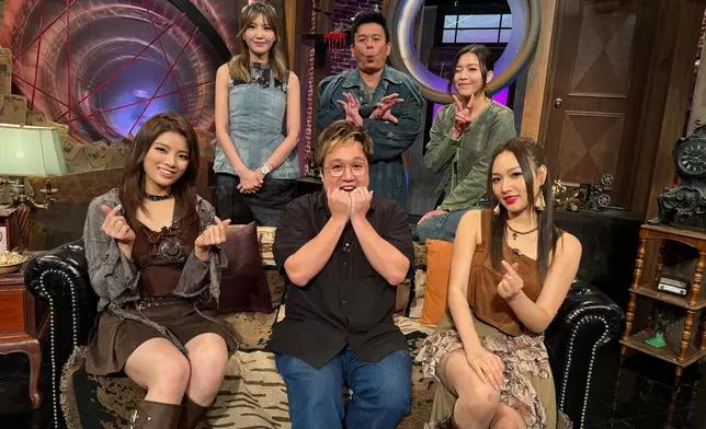 昨晚「奇情嘉賓」請來現代催眠師Tim Sir擔任嘉賓。