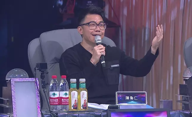 陳奐仁（Hanjin）讚 Matt係一個「Good singer」又讚阿公係「Good daddy」。