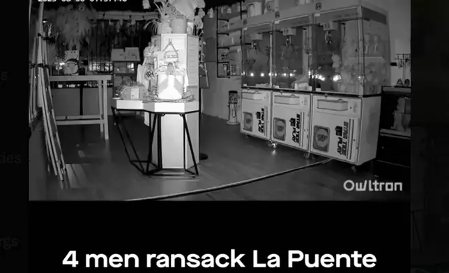 美國洛杉磯縣拉蓬特市（La Puente）一間潮流玩具店於2025年8月6日凌晨遭多名竊賊闖入，賊人們只「瞄準」Labubu公仔。，偷走價值至少超過7000美元的Labubu存貨。IG圖片@onestopsaless