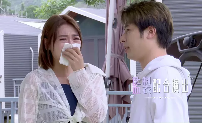 監製客串演出。