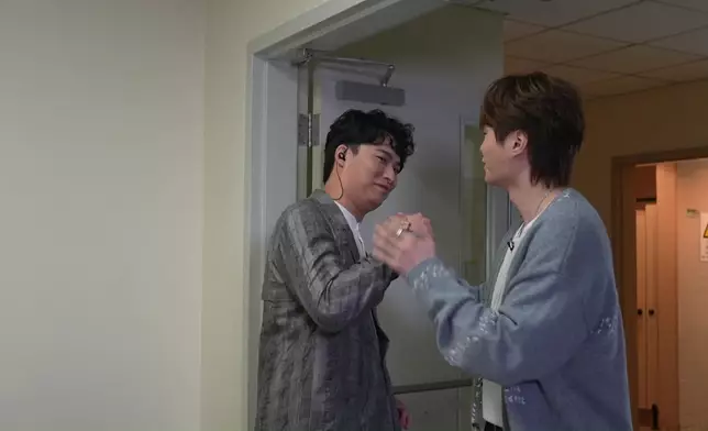 Hubert：我就會坐在導師席最外面，看着我就好。