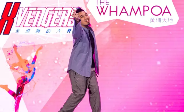 資深舞者Regent擔任星級評審，並接力獻技全力炒熱氣氛。