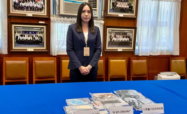 警方再度破獲「猜猜我是誰」騙案，當場拘捕上門收錢兩名內地人。