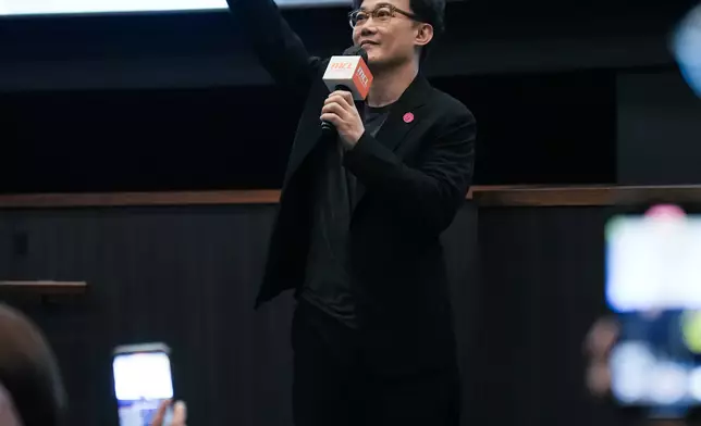 陳奕迅（Eason）的紀錄片《FEAR and DREAMS:NOW is the only reality》於香港舉行首映一連放映四場。