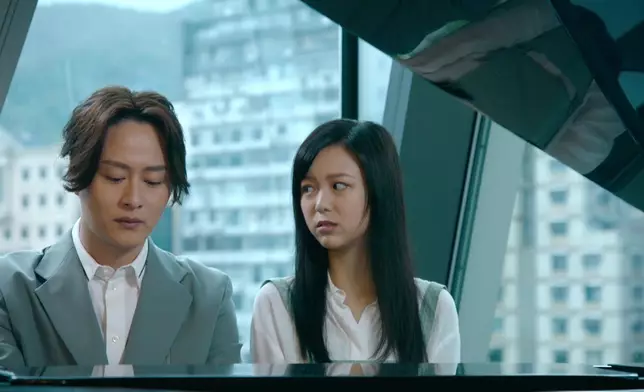 其實胡敏芝同謝東閔唔係淨係胡鬧架，佢哋都有甜蜜場口架。