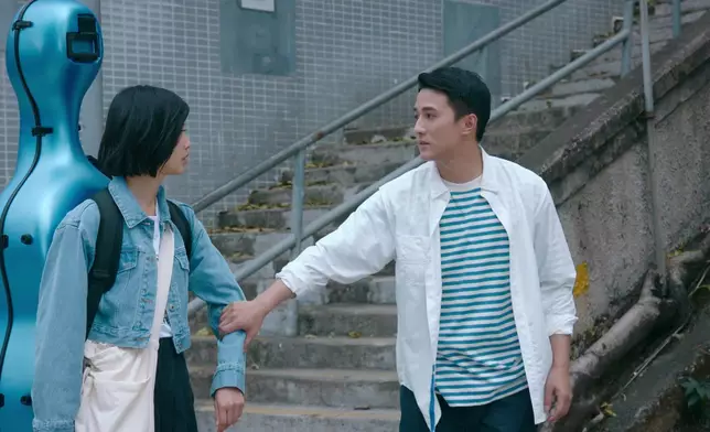 呢場騎電單車戲，簡直係顏值大放送。