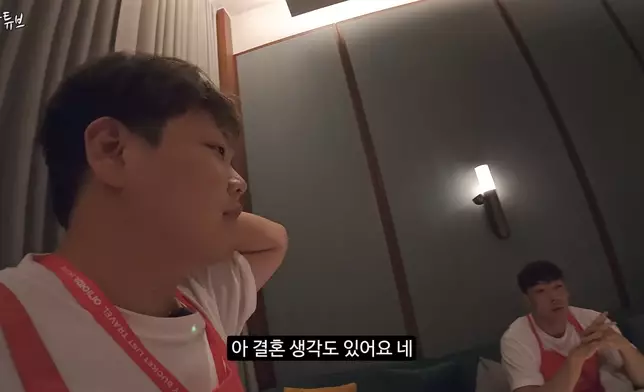 「郭tube」在影片中直認自己有女友兼有結婚想法。 影片截圖