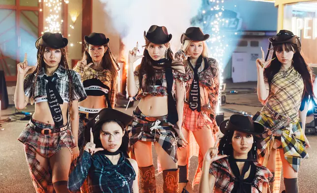 新歌MV以科學實驗為題，代表COLLAR由七種截然不同「元素」混合而成。