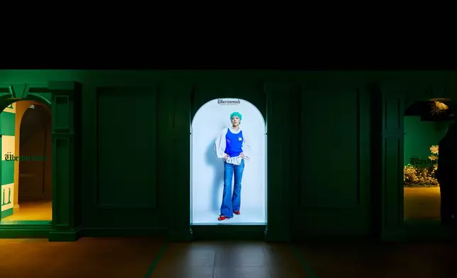 G-DRAGON結合高科技與藝術的概念，讓觀眾能完整體驗內裡的龐大世界觀。