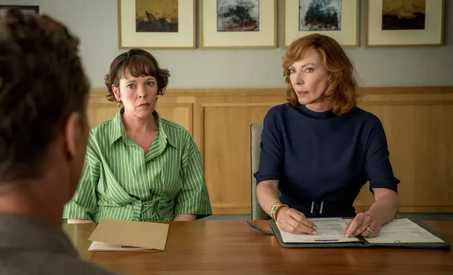 奧利花高雯（左）