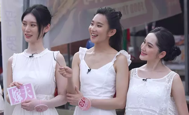 （左起）12號庄靜璟／13號袁文靜／14號何詠多