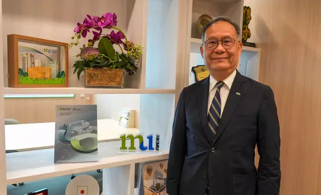 香港都會大學校長林群聲教授認為，「城中學舍計劃」對申請的院校有莫大幫助，例如發展局項目促進辦事處專門為申請者提供協調及專業建議，促成事件，認為計劃是一大突破。甯漢豪網誌