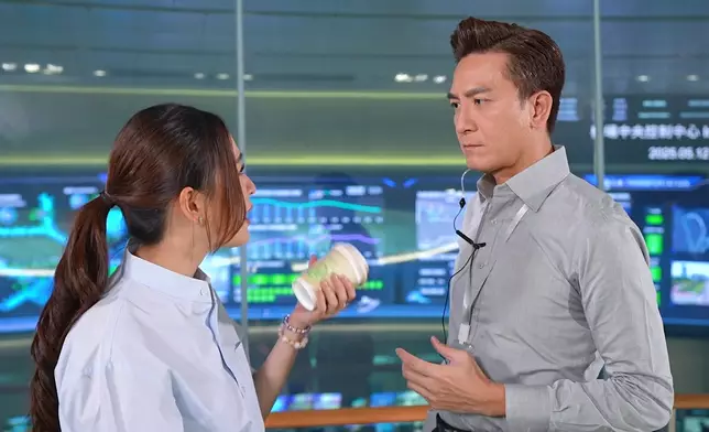 馬明同德德另一集會飾演另外兩個角色。