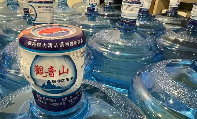 觀音山飲用水。Threads圖片
  鑫鼎鑫