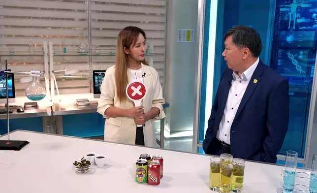 楊博士指若攝取過量咖啡因，會出現心跳加速等不良反應。