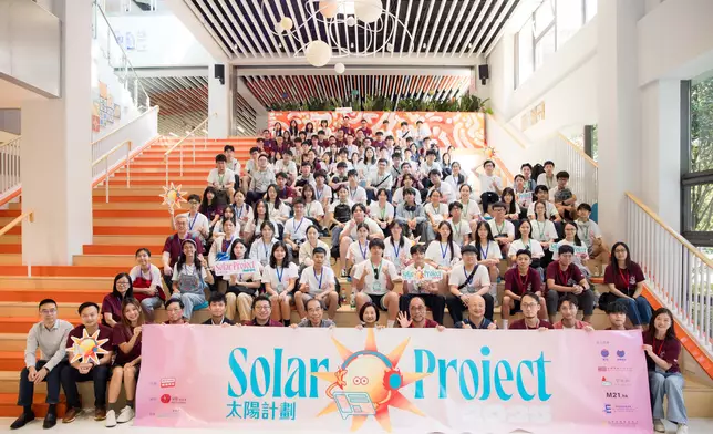 學生於結業禮分享學習得著。