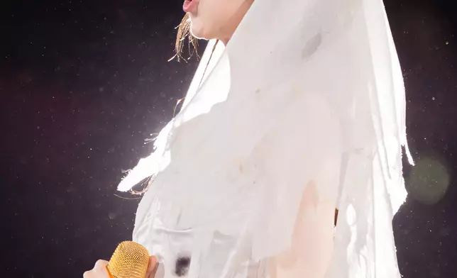 尾場派足7個金魚飛吻！