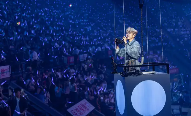 林家謙（Terence）一連10場紅館演唱會《White Summer》於8月19日開鑼。