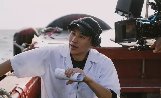 對於首次執導長片便能入選國際電影節成參賽電影，導演兼編劇之一的梁居英直言難以置信。