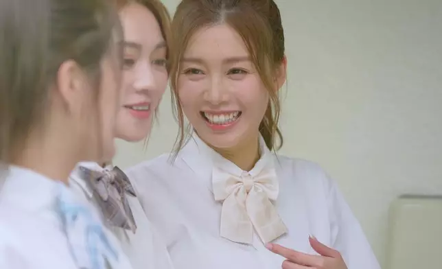 先嚟啲女神靚靚登場截圖先。