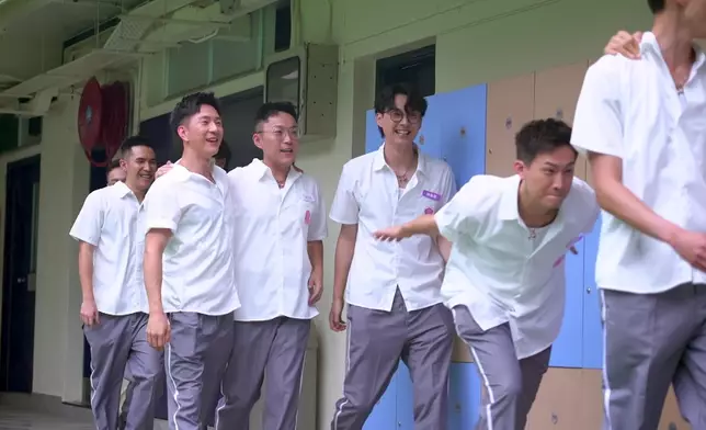 仲有好鬼「那些年」嘅男同學仔，睇吓GM頑皮到。