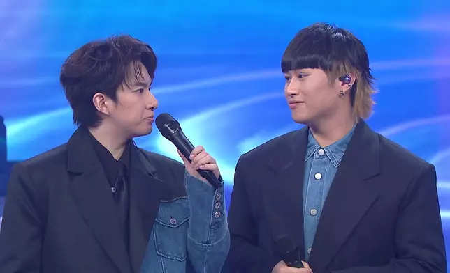 Matt更給Ryan「100分」，Ryan：「我覺得他是一個很好的隊友，並且是出色的歌者。」