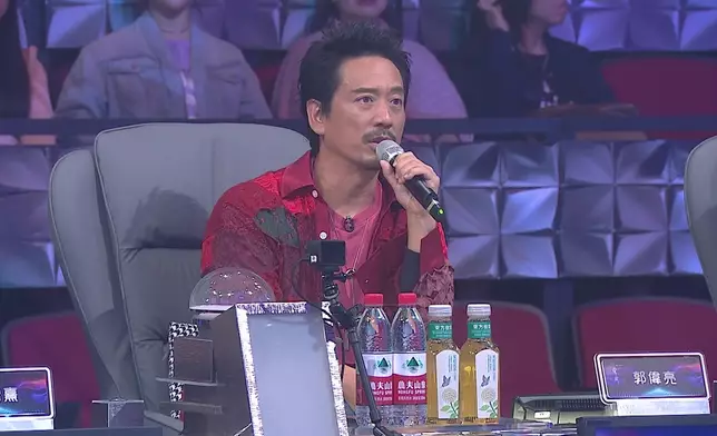 評審郭偉亮大讚：好欣賞佢喺比賽上面做到in the song係一件好難得嘅事。