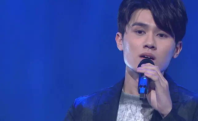 譚耀文組的蕭凱恩Michelle＋胡港豐Andrew《笑忘書》。